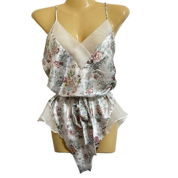 VINTAGE VICTORIA’S SECRET GOLD LABEL FLORAL SATIN BODYSUIT LINGERIE M‎ FAIRY - Picture 1 of 7